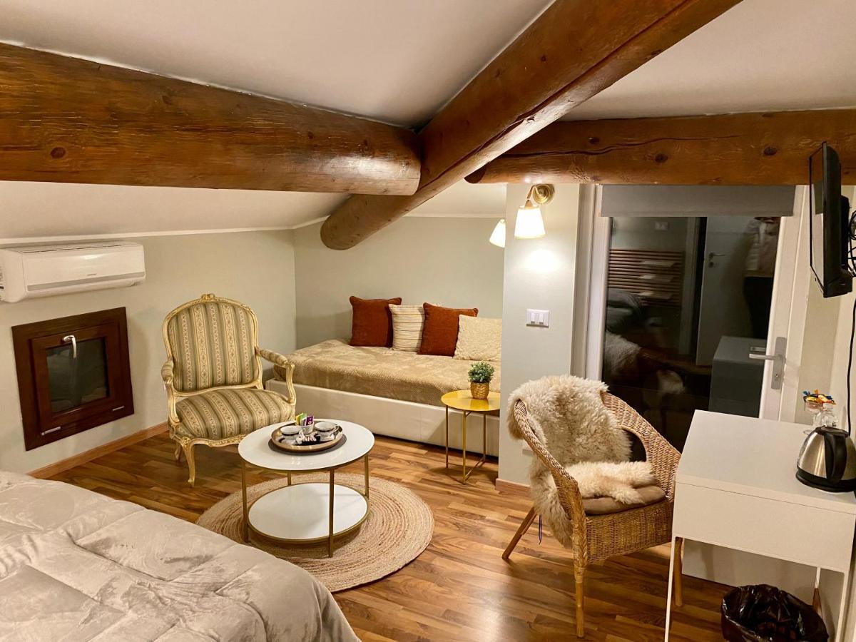La Casa Di Campagna Sul Garda Puegnago Exterior foto